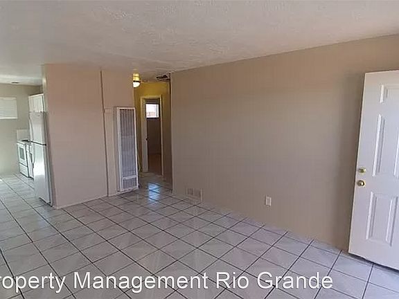 3rd image of 3433 Ross Ave SE APT 4