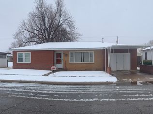 520 SW 2nd St, Laverne, OK 73848