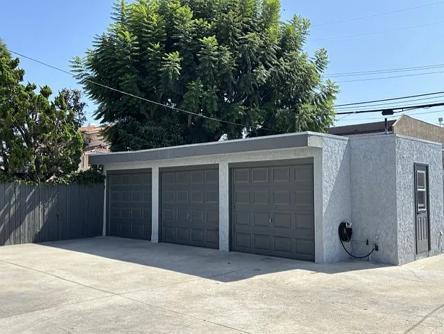 2 bed, 1.5 bath, $2,800 — Photo 3