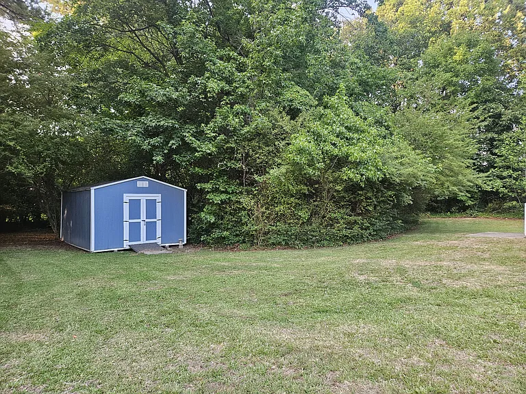 720 Gordon St — Photo 20
