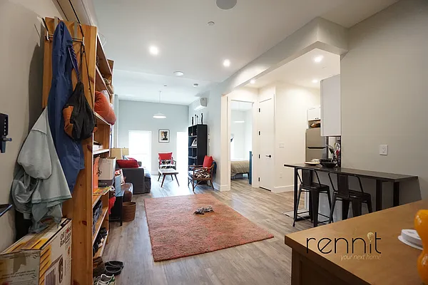 Rented by Rennit Inc. | media 17