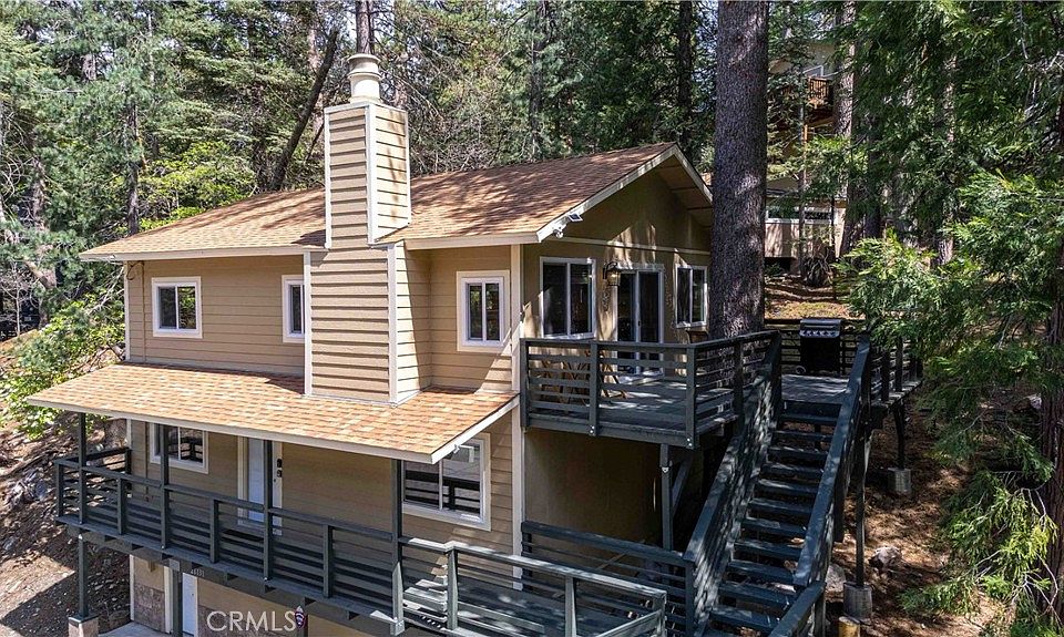1st image of 26131 Lake Forest Dr