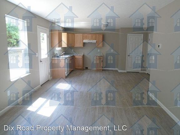 2nd image of 410 McEwing Dr