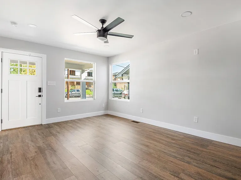 2120 N Harding St — Photo 2