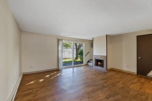 Floor plan 2 bed townhome
