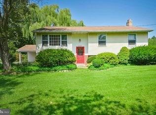 2069 Stone Mill Rd, Lancaster, PA 17603