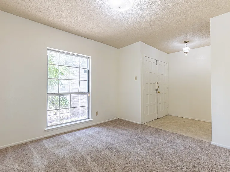 8127 Babe Ruth St — Photo 8