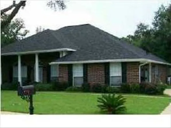 3542 Knobbley Dr, Mobile, AL 36695