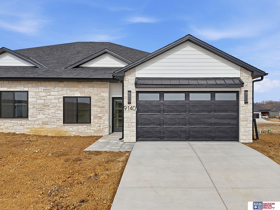 1st image of 9140 Lucena Dr