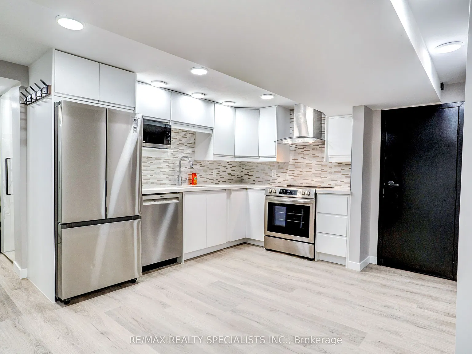 1 bed, $1,950 — Photo 2