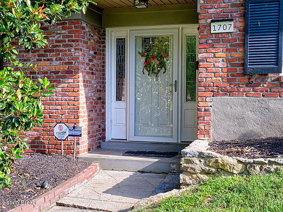4th image of 1707 Calder Ct