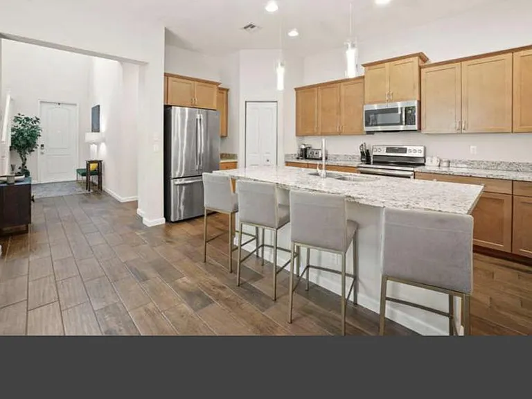7075 Limestone Cay Rd — Photo 18