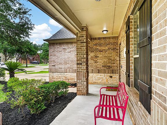 5th image of 4019 Regal Stone Ln