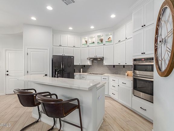 3rd image of 7306 E DEL ACERO Drive