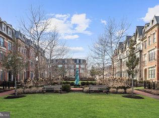 10855 Symphony Park Dr, North Bethesda, MD 20852
