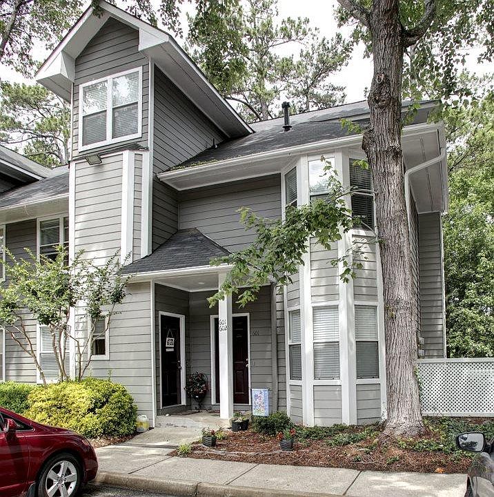 1st image of 602 Ivy Green Ln