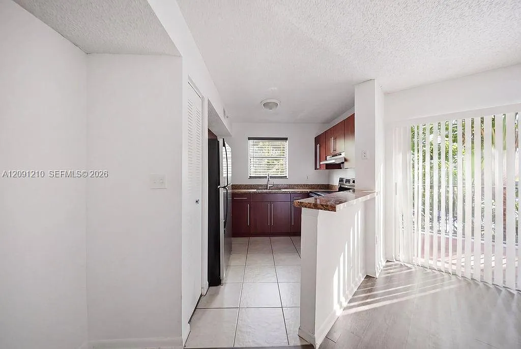 Paragon Plantation Condo — Photo 3