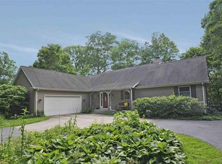 51421 Merville Ct, South Bend, IN 46637