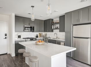 Cierra, Whittier, CA 90602