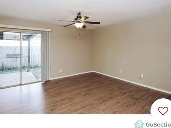 3rd image of 4809 Sprucewood Ln