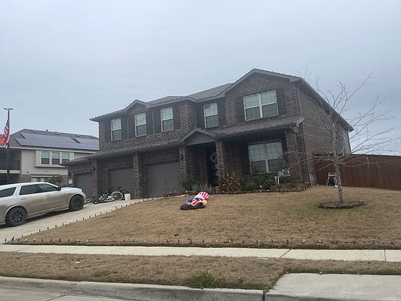 2nd image of 3804 Elkhorn Ln