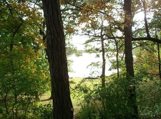 W349S10195 Highview Rd #2, Eagle, WI 53119