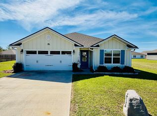 114 E Pecan St, Crawfordville, FL 32327