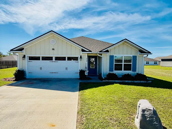 114 E Pecan St, Crawfordville, FL 32327