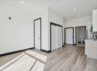103 Callowhill St #B, Philadelphia, PA 19123