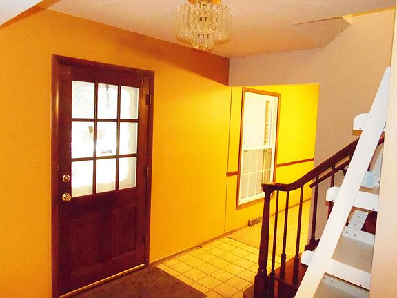 2nd image of 5086 W Radcliffe Dr