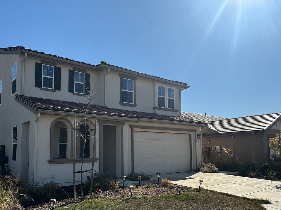 1st image of 704 Sacramento Way