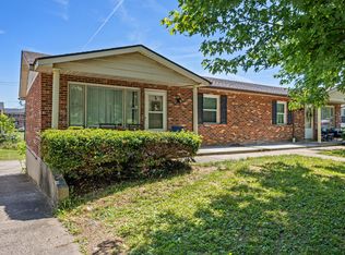 1341 Leaning Tree Ln, Lexington, KY 40517
