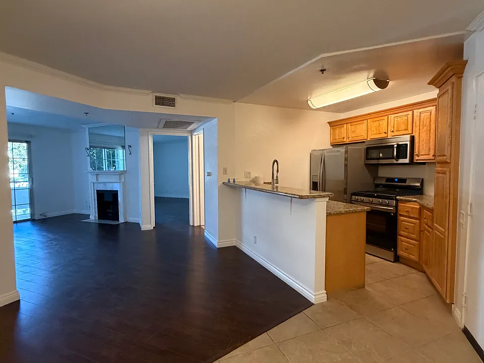 4401 Sepulveda Blvd #112