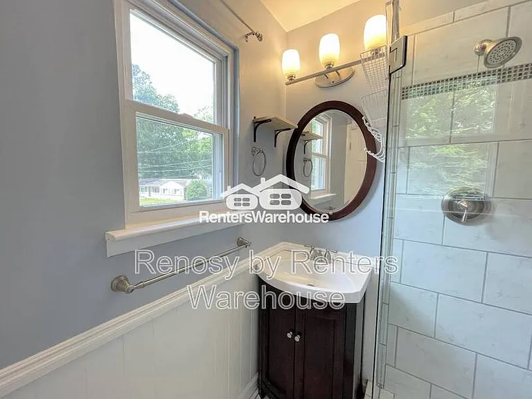 5736 Avalon Woods Dr — Photo 22
