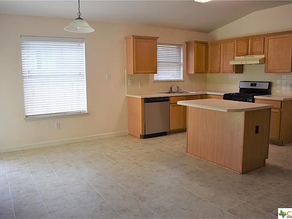 4th image of 2687 Bradley Ln