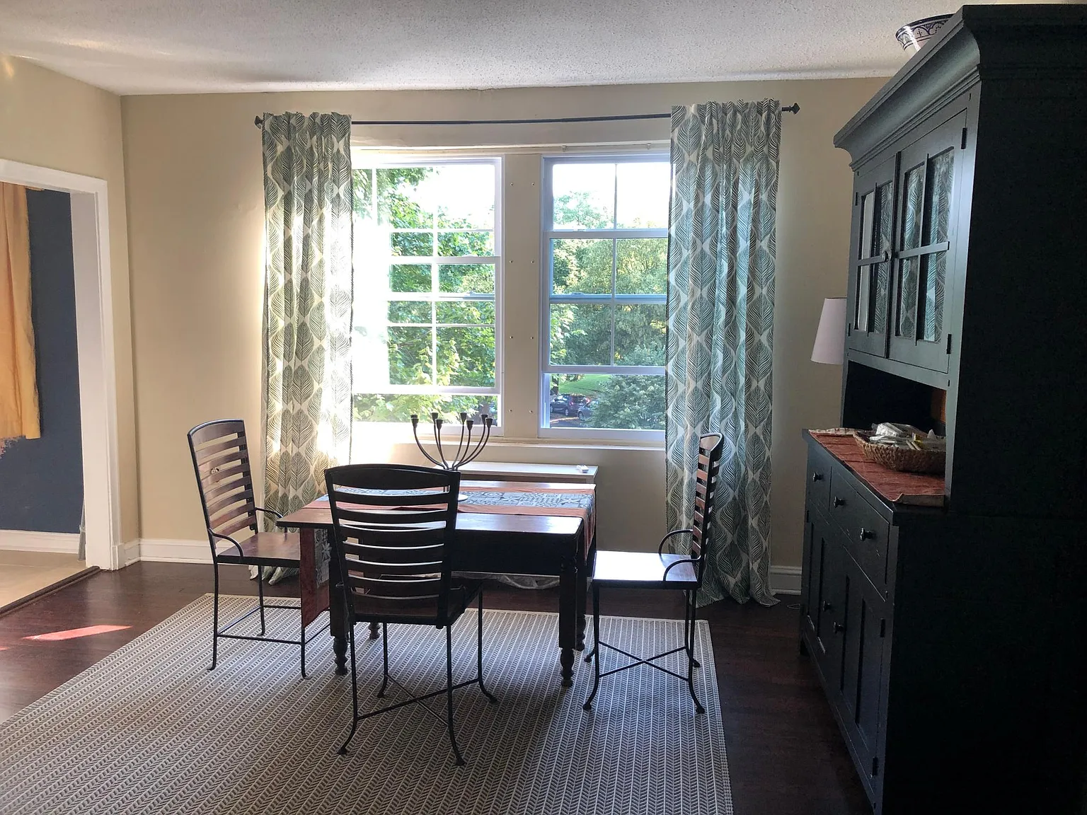 1 bed, 706 sqft, $2,200 — Photo 3