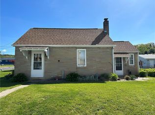 212 5th St, Walnutport, PA