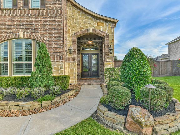 5th image of 21611 Silverheels Dr