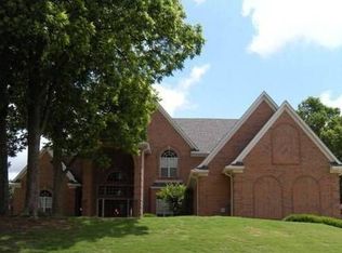 1694 Cedar Grove Dr, Hernando, MS 38632