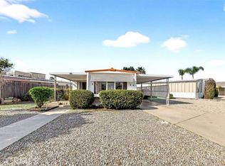 893 S Palm Ave, Hemet, CA 92543