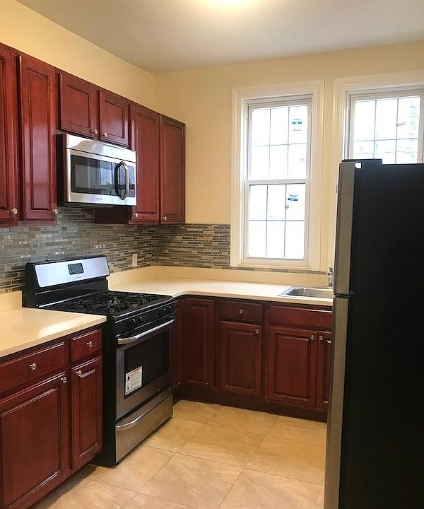1st image of 25-27 46th St #2A