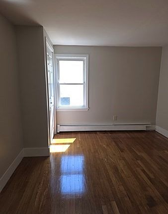 3rd image of 125 Washington St #2