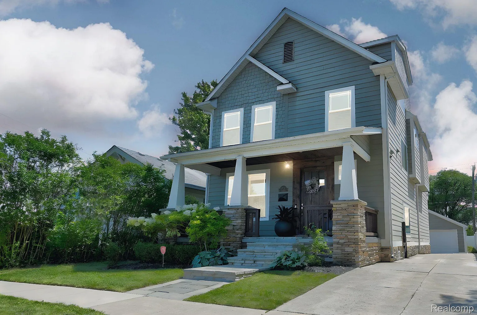 1400 Smith Ave photo 1