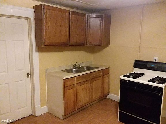 5th image of 2936 E 117th St APT 1