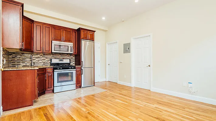 Rented by MADEHOME | media 2