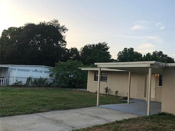4th image of 1710 Carnegie Cir