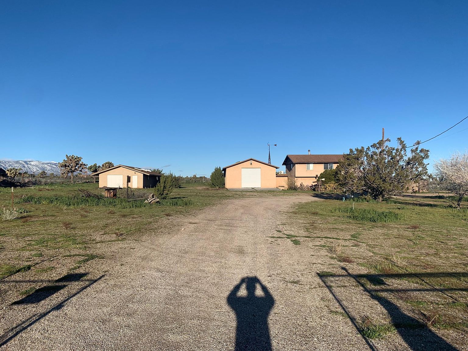 10880 White Rd, Phelan, CA 92371 Zillow