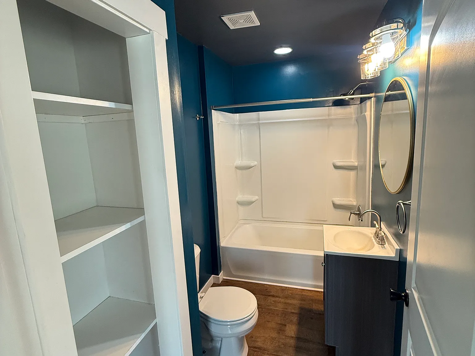 1 bed, 500 sqft, $1,200 — Photo 3