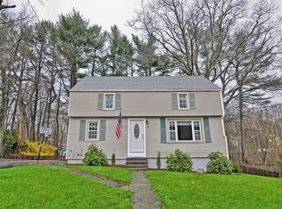 14 Chestnut Hill Rd, Oxford, MA 01540