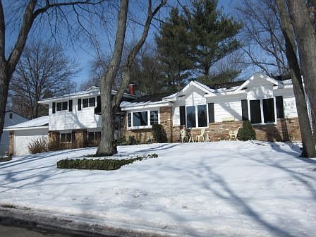 1st image of 7474 Glascott Ave